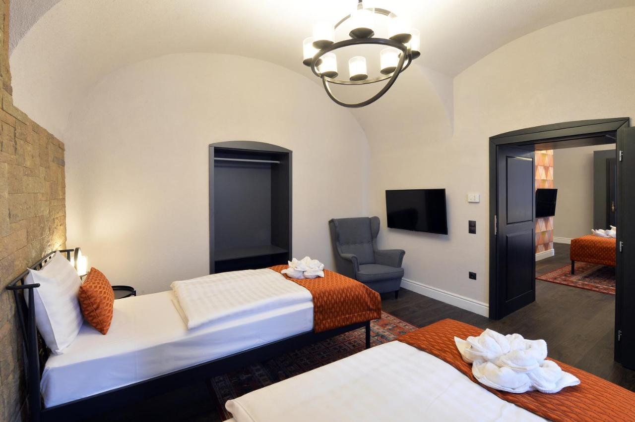 1552 Boutique Hotel Eger Exterior photo