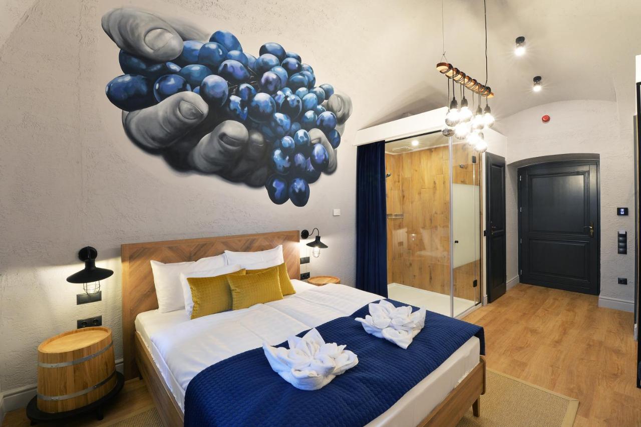 1552 Boutique Hotel Eger Exterior photo