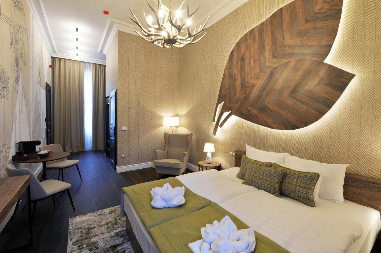 1552 Boutique Hotel Eger Exterior photo
