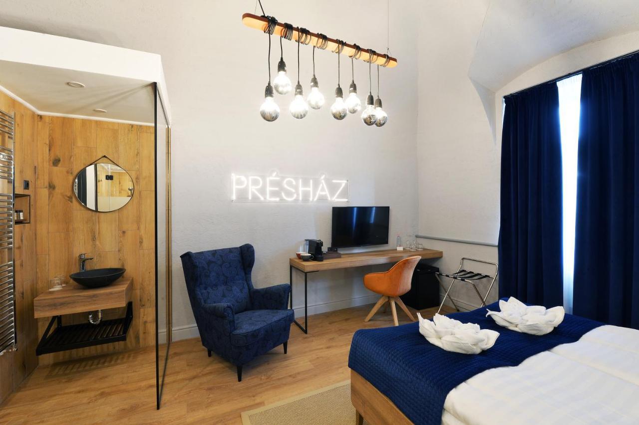 1552 Boutique Hotel Eger Exterior photo